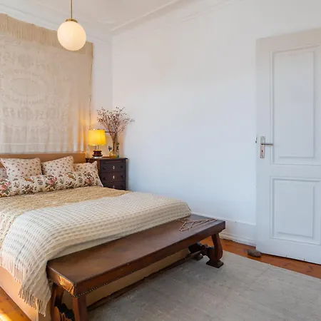 Life In Colour & Art - Charming 3bed דירה ליסבון