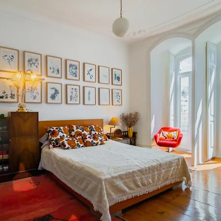 Life In Colour & Art - Charming 3bed Lejlighed